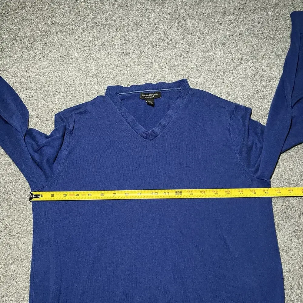 Banana Republic Sweater Mens Medium Luxury Blend V Neck Silk Cotton Cashmere